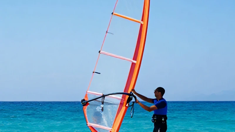 Rüzgar Sörfü ve Kiteboard Başlangıç Paket Eğitimi